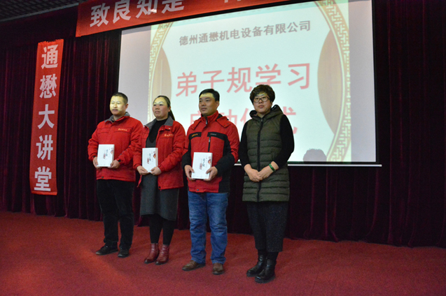 �����������̰���